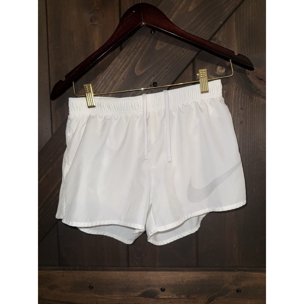Nike Women's Sz‎ Small S Dry City Core White 3" Running Shorts